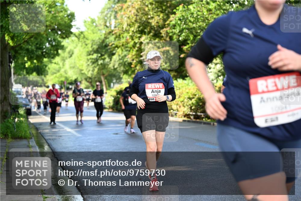 14.06.2026 - REWE Women's Run Dr. Thomas Lammeyer http://msf.ph/oto/9759730 14.06.2026 09:24:20 Laufen 7, 10900, 10041 meine-sportfotos.de