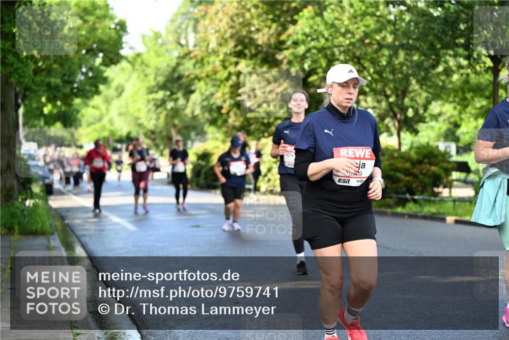 14.06.2026 - REWE Women's Run Dr. Thomas Lammeyer http://msf.ph/oto/9759741 14.06.2026 09:24:20 Laufen 09, 7 meine-sportfotos.de