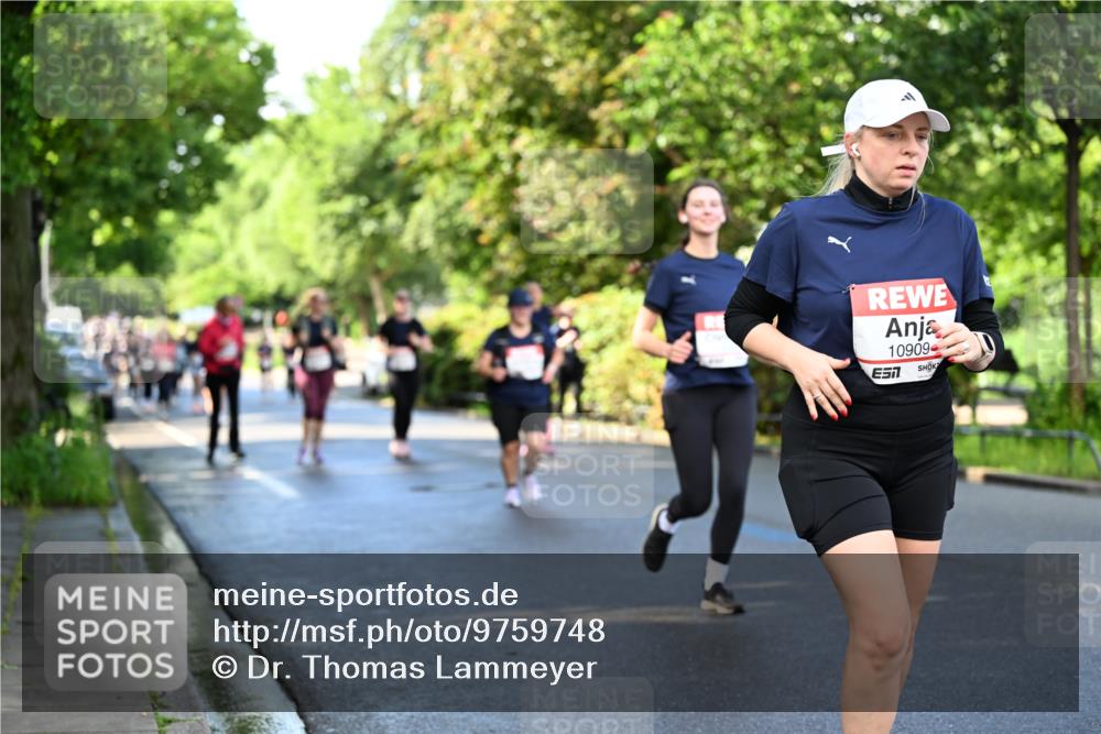 14.06.2026 - REWE Women's Run Dr. Thomas Lammeyer http://msf.ph/oto/9759748 14.06.2026 09:24:21 Laufen 10909, 7 meine-sportfotos.de