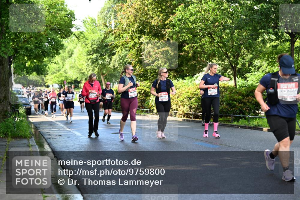 14.06.2026 - REWE Women's Run Dr. Thomas Lammeyer http://msf.ph/oto/9759800 14.06.2026 09:24:25 Laufen 1256 meine-sportfotos.de