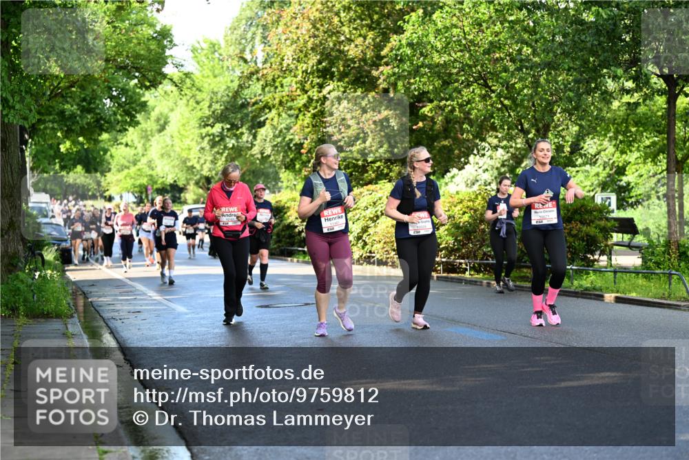 14.06.2026 - REWE Women's Run Dr. Thomas Lammeyer http://msf.ph/oto/9759812 14.06.2026 09:24:25 Laufen 10161 meine-sportfotos.de