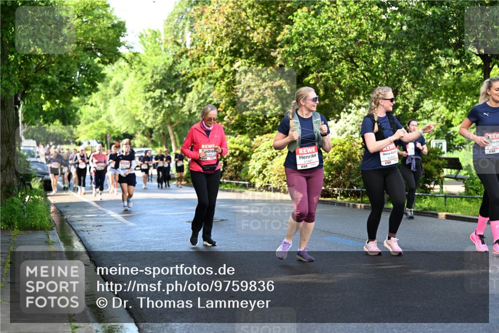 14.06.2026 - REWE Women's Run Dr. Thomas Lammeyer http://msf.ph/oto/9759836 14.06.2026 09:24:26 Laufen 0161, 146, 10509, 1057, 7 meine-sportfotos.de