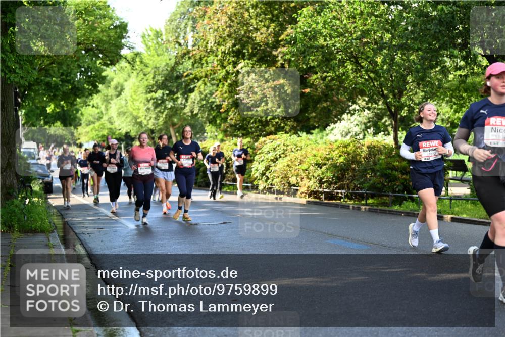 14.06.2026 - REWE Women's Run Dr. Thomas Lammeyer http://msf.ph/oto/9759899 14.06.2026 09:24:32 Laufen 11072, 110 meine-sportfotos.de