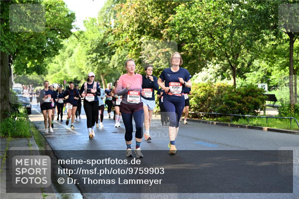 14.06.2026 - REWE Women's Run Dr. Thomas Lammeyer http://msf.ph/oto/9759903 14.06.2026 09:24:36 Laufen 10456, 11460 meine-sportfotos.de