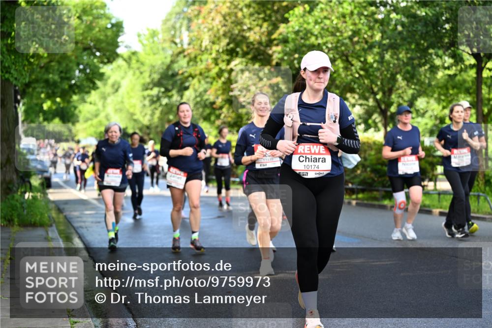 14.06.2026 - REWE Women's Run Dr. Thomas Lammeyer http://msf.ph/oto/9759973 14.06.2026 09:24:40 Laufen 11449, 10174, 7 meine-sportfotos.de