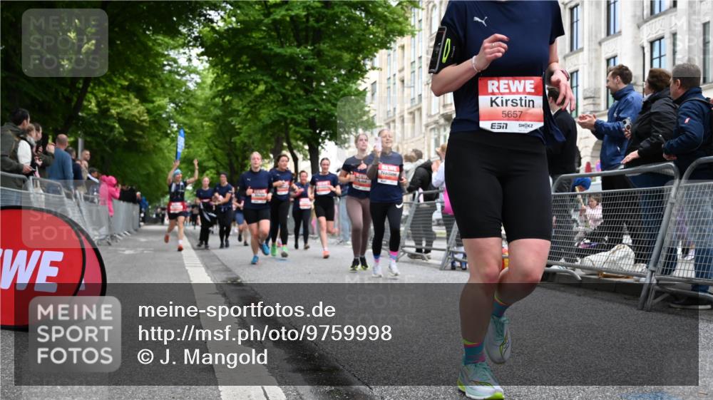 14.06.2026 - REWE Women's Run J. Mangold http://msf.ph/oto/9759998 14.06.2026 11:02:49 Ziel 5038, 5039, 5058, 5077, 5285, 5331, 5358, 5449, 5525, 5557, 5578, 5657, 5742, 5750, 5751, 5795, 5813, 5867, 5890, 5891 meine-sportfotos.de