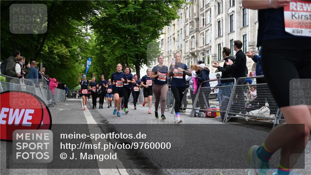 14.06.2026 - REWE Women's Run J. Mangold http://msf.ph/oto/9760000 14.06.2026 11:02:49 Ziel 5038, 5039, 5058, 5077, 5285, 5331, 5358, 5449, 5525, 5557, 5578, 5657, 5742, 5750, 5751, 5795, 5813, 5867, 5890, 5891 meine-sportfotos.de