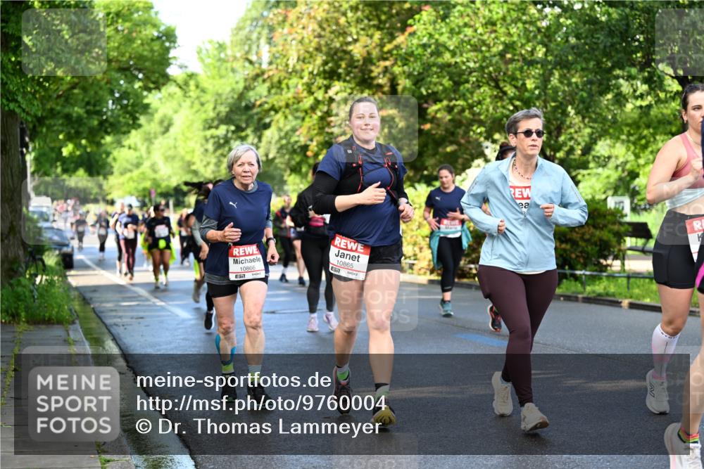 14.06.2026 - REWE Women's Run Dr. Thomas Lammeyer http://msf.ph/oto/9760004 14.06.2026 09:24:42 Laufen 10866, 7, 10865 meine-sportfotos.de