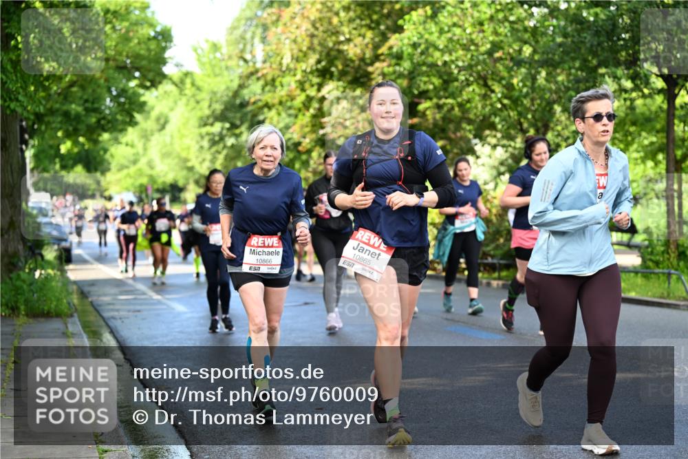 14.06.2026 - REWE Women's Run Dr. Thomas Lammeyer http://msf.ph/oto/9760009 14.06.2026 09:24:42 Laufen 10866, 7, 10865 meine-sportfotos.de