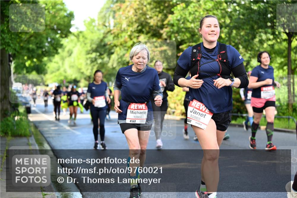 14.06.2026 - REWE Women's Run Dr. Thomas Lammeyer http://msf.ph/oto/9760021 14.06.2026 09:24:43 Laufen 10866, 7, 10865 meine-sportfotos.de