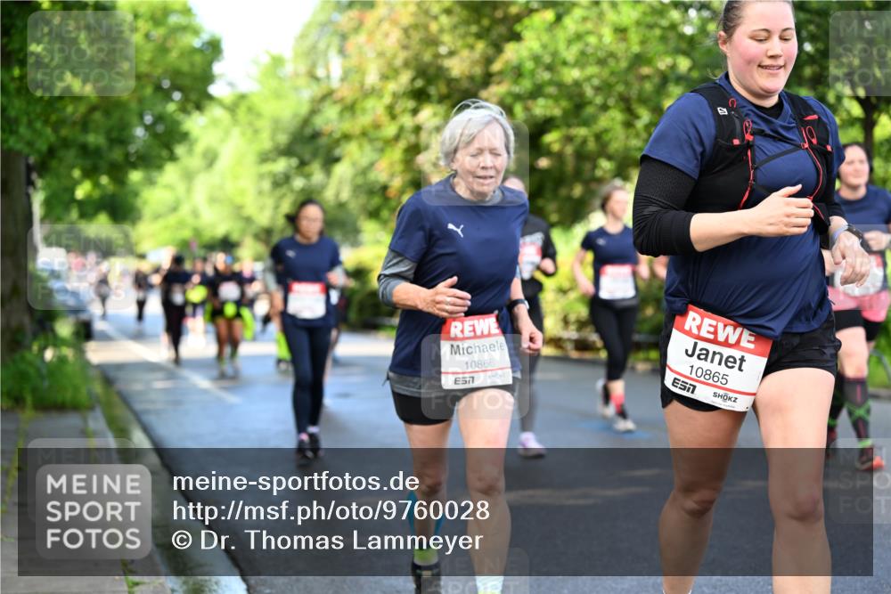 14.06.2026 - REWE Women's Run Dr. Thomas Lammeyer http://msf.ph/oto/9760028 14.06.2026 09:24:43 Laufen 10866, 7, 10865 meine-sportfotos.de