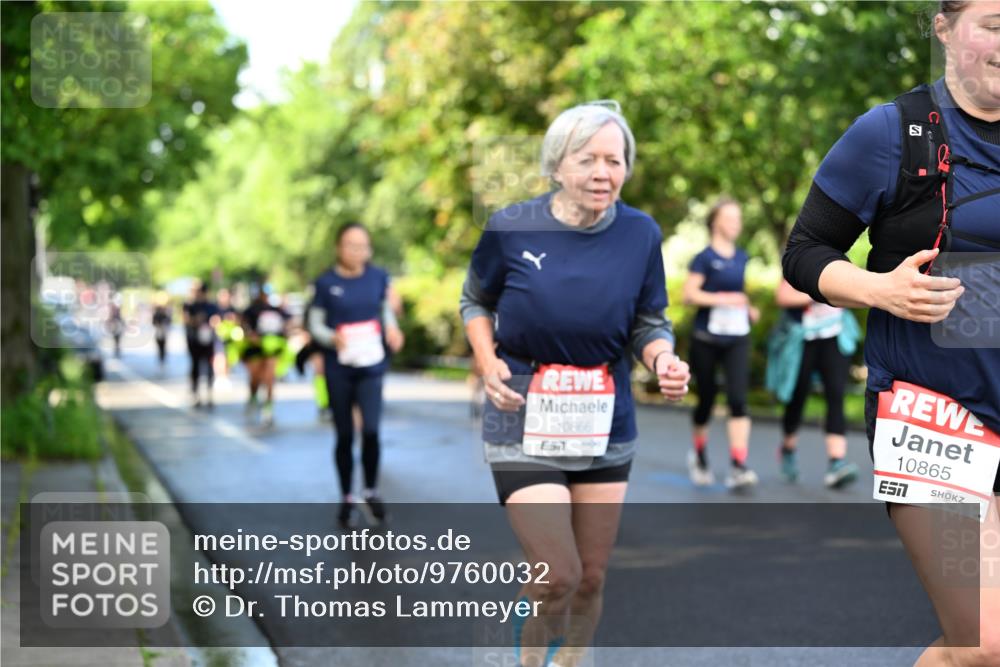 14.06.2026 - REWE Women's Run Dr. Thomas Lammeyer http://msf.ph/oto/9760032 14.06.2026 09:24:44 Laufen 10866, 7, 10865, 7 meine-sportfotos.de
