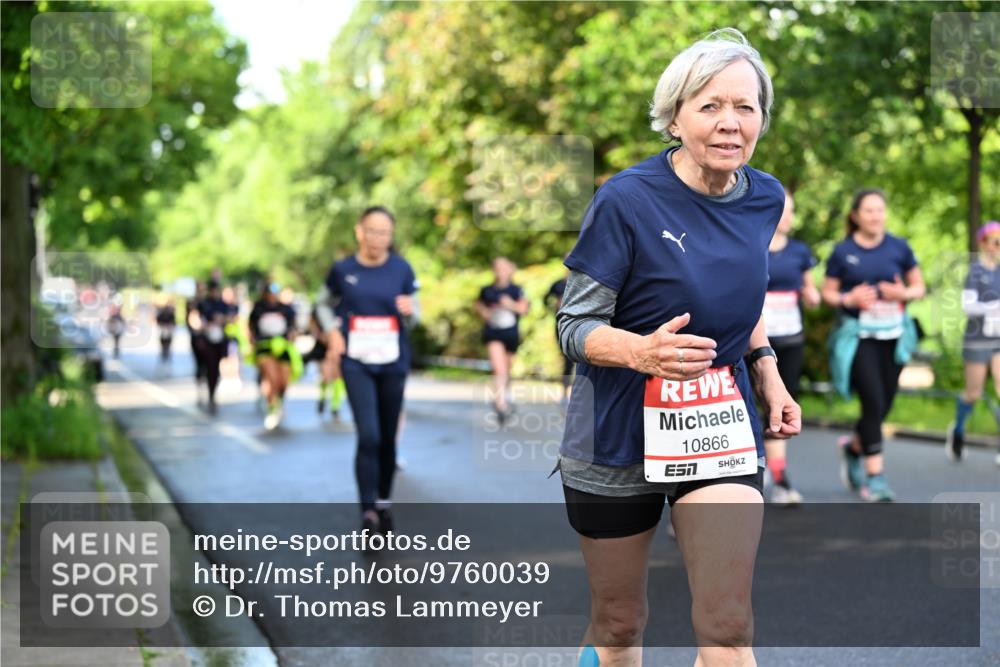 14.06.2026 - REWE Women's Run Dr. Thomas Lammeyer http://msf.ph/oto/9760039 14.06.2026 09:24:44 Laufen 10866 meine-sportfotos.de