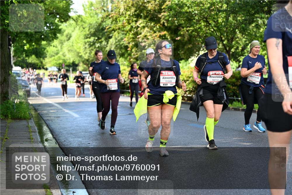 14.06.2026 - REWE Women's Run Dr. Thomas Lammeyer http://msf.ph/oto/9760091 14.06.2026 09:24:51 Laufen 11249, 7, 10714 meine-sportfotos.de