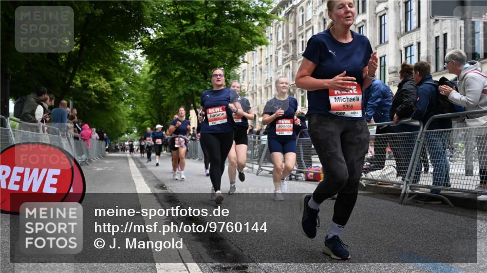 14.06.2026 - REWE Women's Run J. Mangold http://msf.ph/oto/9760144 14.06.2026 11:03:12 Ziel 5167, 5356, 5454, 5566, 5623, 5823, 5835, 5885, 5914, 6009 meine-sportfotos.de