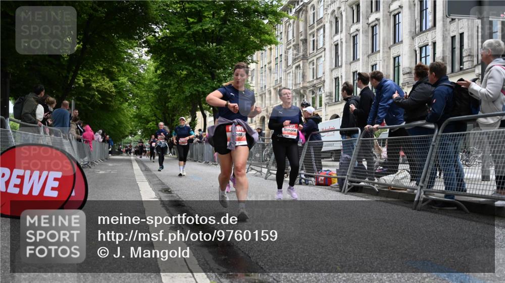 14.06.2026 - REWE Women's Run J. Mangold http://msf.ph/oto/9760159 14.06.2026 11:03:14 Ziel 5137, 5167, 5356, 5454, 5623, 5823, 5835, 5885, 5914, 6009 meine-sportfotos.de