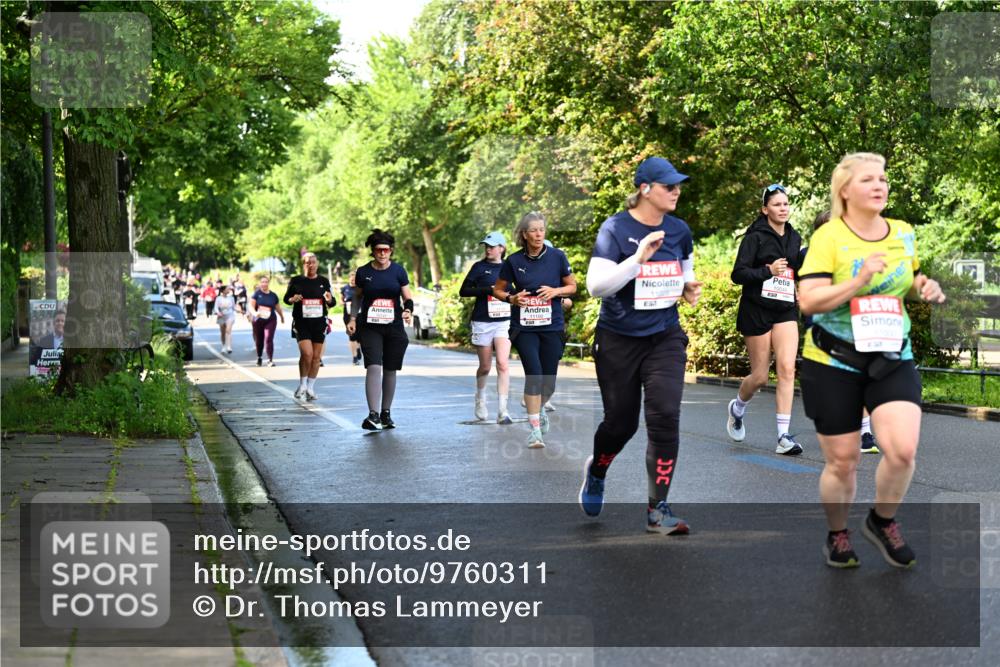 14.06.2026 - REWE Women's Run Dr. Thomas Lammeyer http://msf.ph/oto/9760311 14.06.2026 09:25:21 Laufen 11100, 10044 meine-sportfotos.de