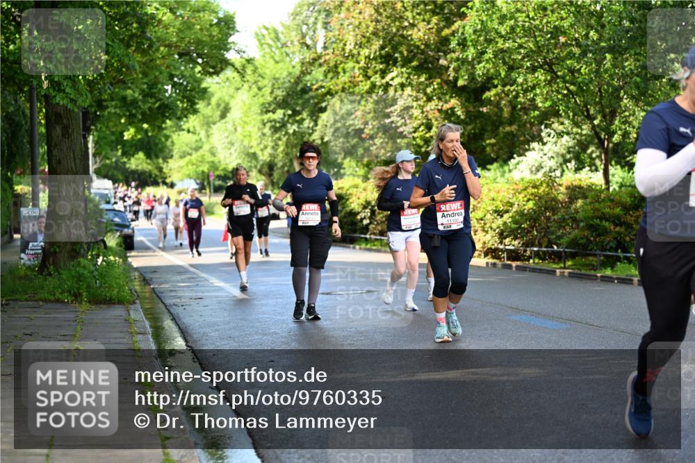 14.06.2026 - REWE Women's Run Dr. Thomas Lammeyer http://msf.ph/oto/9760335 14.06.2026 09:25:23 Laufen 11100 meine-sportfotos.de