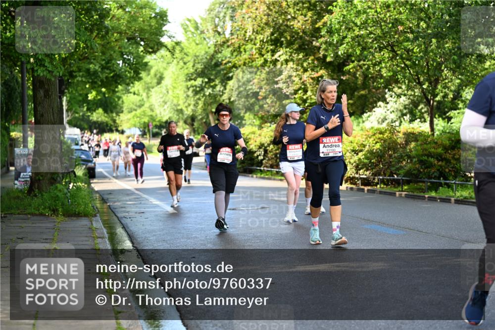 14.06.2026 - REWE Women's Run Dr. Thomas Lammeyer http://msf.ph/oto/9760337 14.06.2026 09:25:23 Laufen 11100 meine-sportfotos.de
