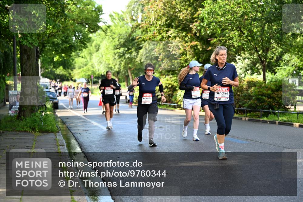 14.06.2026 - REWE Women's Run Dr. Thomas Lammeyer http://msf.ph/oto/9760344 14.06.2026 09:25:24 Laufen 11100 meine-sportfotos.de