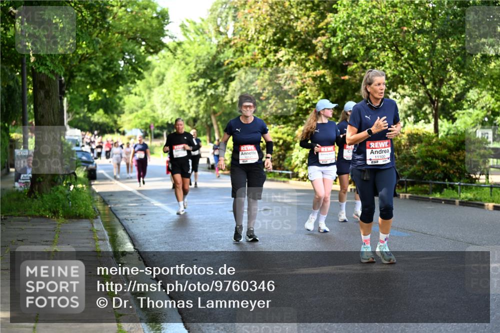 14.06.2026 - REWE Women's Run Dr. Thomas Lammeyer http://msf.ph/oto/9760346 14.06.2026 09:25:24 Laufen 11100, 7 meine-sportfotos.de