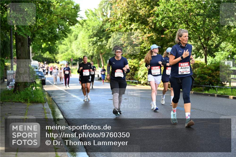 14.06.2026 - REWE Women's Run Dr. Thomas Lammeyer http://msf.ph/oto/9760350 14.06.2026 09:25:24 Laufen 11100, 57 meine-sportfotos.de