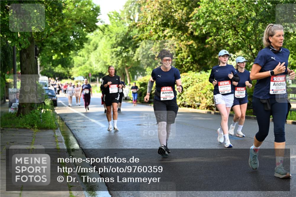 14.06.2026 - REWE Women's Run Dr. Thomas Lammeyer http://msf.ph/oto/9760359 14.06.2026 09:25:25 Laufen 10141, 11151, 11100, 57 meine-sportfotos.de