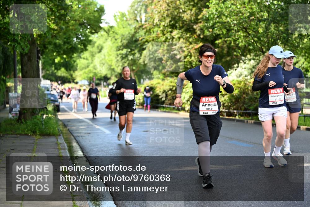14.06.2026 - REWE Women's Run Dr. Thomas Lammeyer http://msf.ph/oto/9760368 14.06.2026 09:25:26 Laufen 10141, 11151, 7, 10630 meine-sportfotos.de