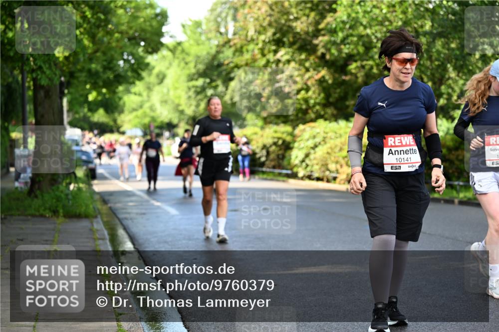 14.06.2026 - REWE Women's Run Dr. Thomas Lammeyer http://msf.ph/oto/9760379 14.06.2026 09:25:27 Laufen 10141, 7, 1 meine-sportfotos.de