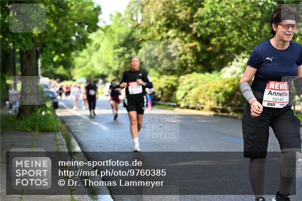 14.06.2026 - REWE Women's Run Dr. Thomas Lammeyer http://msf.ph/oto/9760385 14.06.2026 09:25:27 Laufen 10141, 7 meine-sportfotos.de