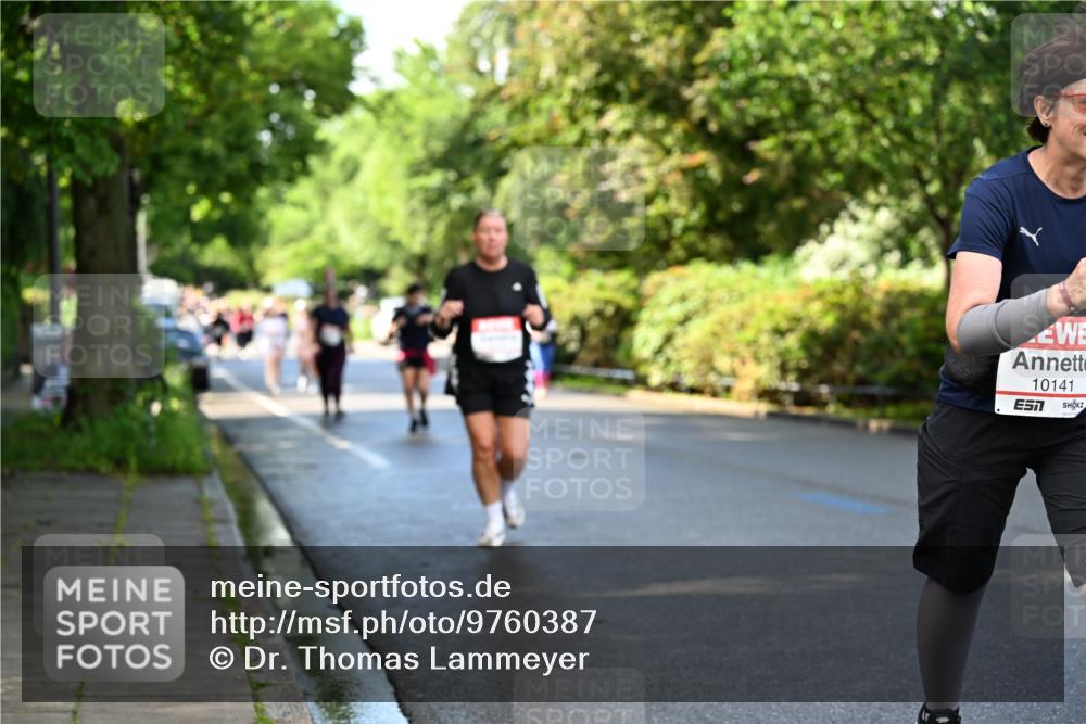 14.06.2026 - REWE Women's Run Dr. Thomas Lammeyer http://msf.ph/oto/9760387 14.06.2026 09:25:27 Laufen 10141 meine-sportfotos.de
