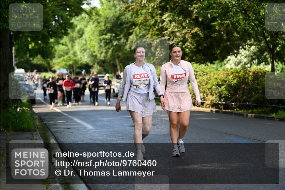 14.06.2026 - REWE Women's Run Dr. Thomas Lammeyer http://msf.ph/oto/9760460 14.06.2026 09:25:45 Laufen 10136, 7, 01 meine-sportfotos.de