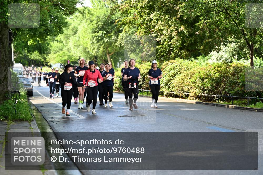 14.06.2026 - REWE Women's Run Dr. Thomas Lammeyer http://msf.ph/oto/9760488 14.06.2026 09:25:52 Laufen 11364, 11484 meine-sportfotos.de