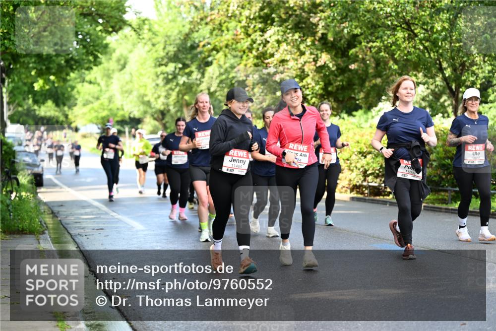 14.06.2026 - REWE Women's Run Dr. Thomas Lammeyer http://msf.ph/oto/9760552 14.06.2026 09:25:57 Laufen 11484, 7, 64, 11094, 57, 657 meine-sportfotos.de
