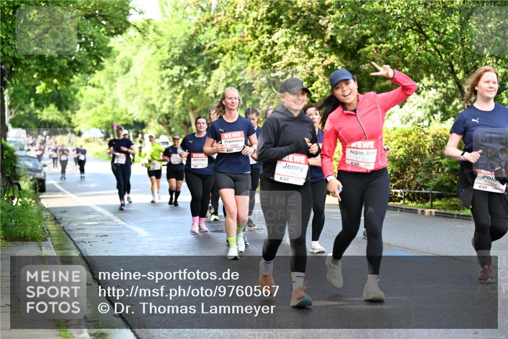 14.06.2026 - REWE Women's Run Dr. Thomas Lammeyer http://msf.ph/oto/9760567 14.06.2026 09:25:58 Laufen 10562, 11484, 7, 11364, 7, 11094, 7 meine-sportfotos.de