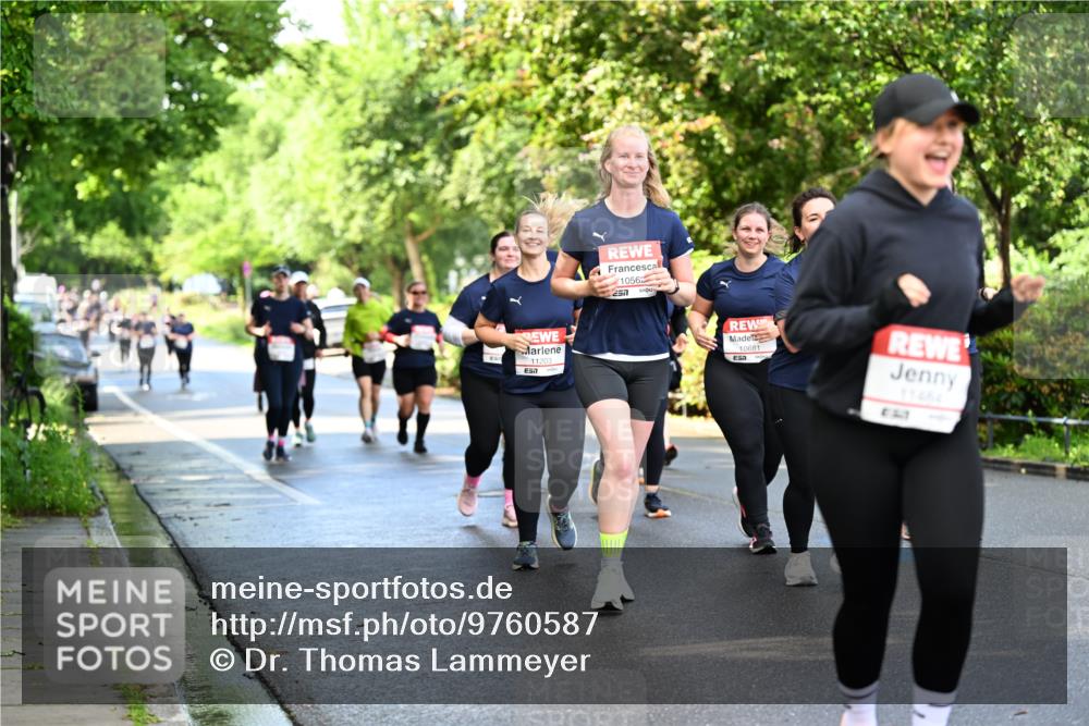 14.06.2026 - REWE Women's Run Dr. Thomas Lammeyer http://msf.ph/oto/9760587 14.06.2026 09:25:59 Laufen 11203, 1056, 251, 10681, 11464 meine-sportfotos.de