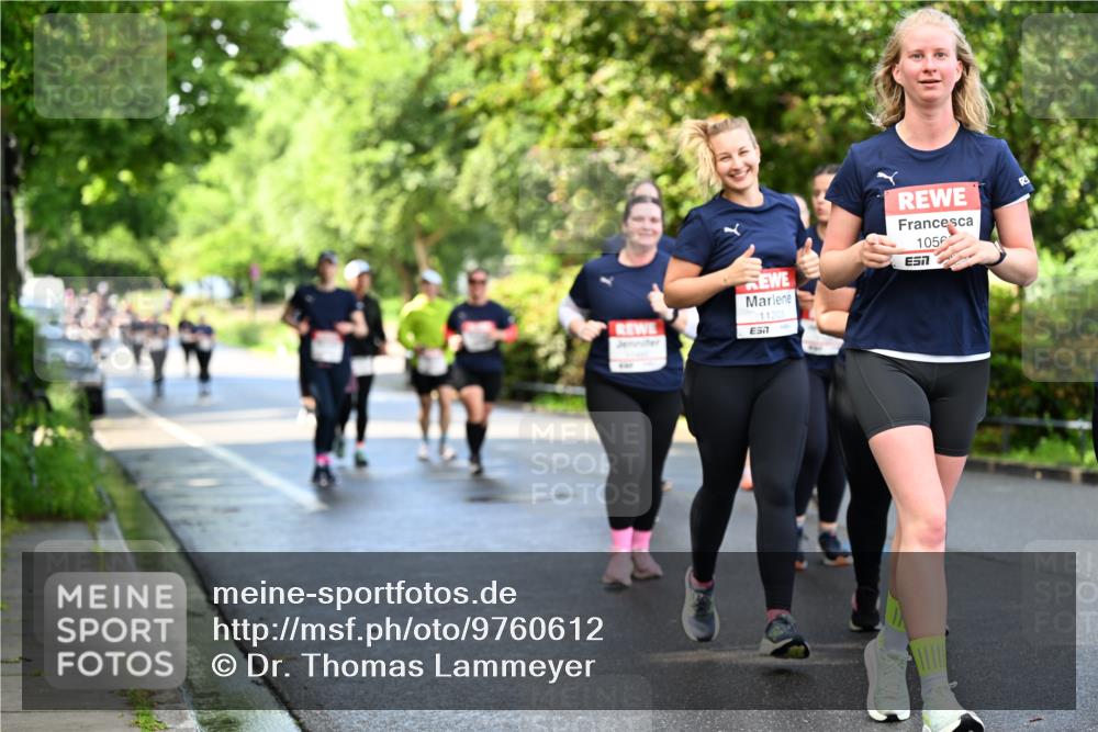 14.06.2026 - REWE Women's Run Dr. Thomas Lammeyer http://msf.ph/oto/9760612 14.06.2026 09:26:01 Laufen 11203, 57, 1056, 7 meine-sportfotos.de