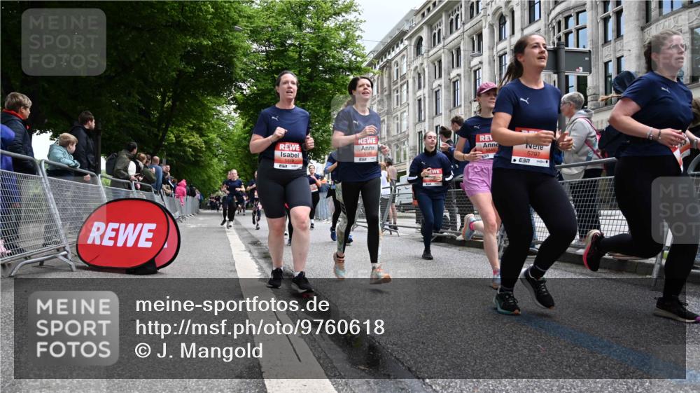 14.06.2026 - REWE Women's Run J. Mangold http://msf.ph/oto/9760618 14.06.2026 11:04:31 Ziel 5185, 5273, 5298, 5408, 5452, 5545, 5573, 5615, 5639, 5667, 5668, 5725, 5797, 5810, 5811, 5819, 5963, 6058 meine-sportfotos.de