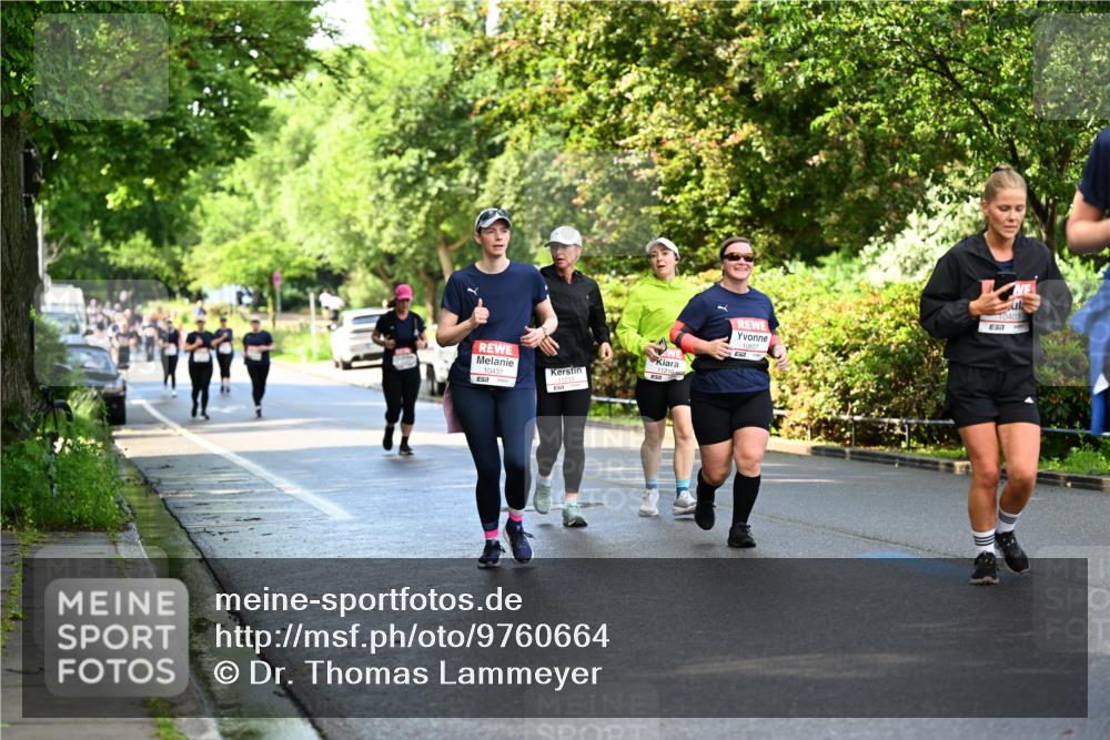 14.06.2026 - REWE Women's Run Dr. Thomas Lammeyer http://msf.ph/oto/9760664 14.06.2026 09:26:04 Laufen 10437, 57, 0403 meine-sportfotos.de
