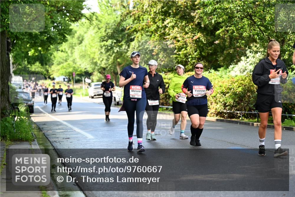 14.06.2026 - REWE Women's Run Dr. Thomas Lammeyer http://msf.ph/oto/9760667 14.06.2026 09:26:04 Laufen 10437, 10607, 10403, 11216, 11215 meine-sportfotos.de