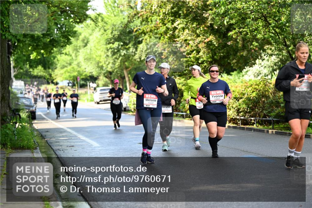 14.06.2026 - REWE Women's Run Dr. Thomas Lammeyer http://msf.ph/oto/9760671 14.06.2026 09:26:05 Laufen 10437, 112, 11215, 10607, 7, 10403 meine-sportfotos.de