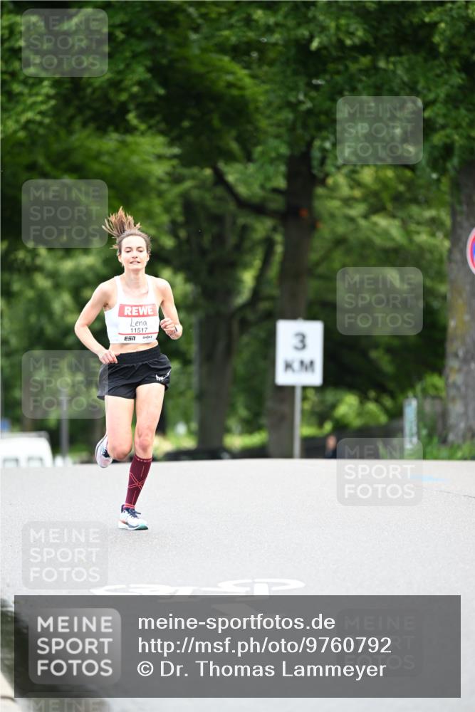 14.06.2026 - REWE Women's Run Dr. Thomas Lammeyer http://msf.ph/oto/9760792 14.06.2026 09:29:34 Laufen 11517, 7, 3 meine-sportfotos.de