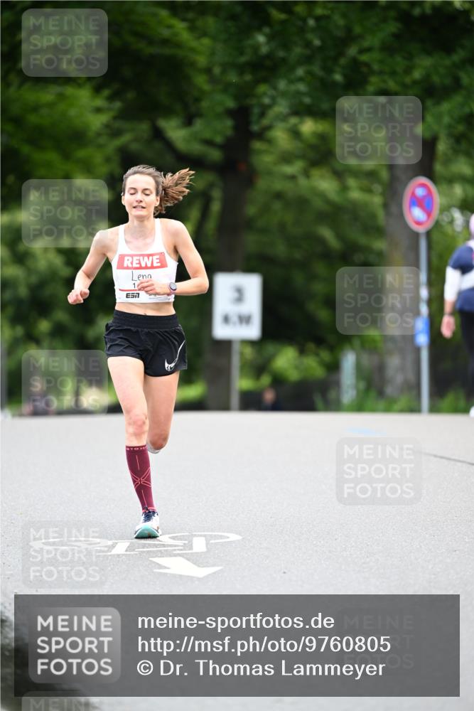 14.06.2026 - REWE Women's Run Dr. Thomas Lammeyer http://msf.ph/oto/9760805 14.06.2026 09:29:35 Laufen 7, 3, 4 meine-sportfotos.de