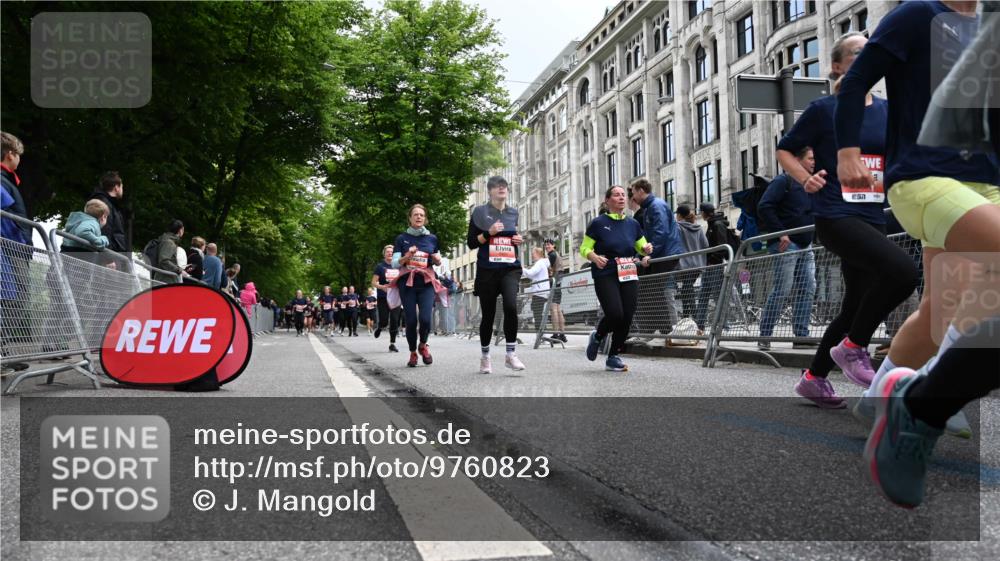 14.06.2026 - REWE Women's Run J. Mangold http://msf.ph/oto/9760823 14.06.2026 11:05:00 Ziel 5138, 5214, 5370, 5494, 5539, 5568, 5967, 6028, 6029 meine-sportfotos.de