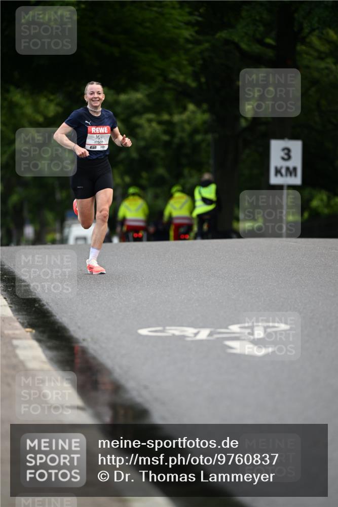 14.06.2026 - REWE Women's Run Dr. Thomas Lammeyer http://msf.ph/oto/9760837 14.06.2026 09:30:02 Laufen 11507, 3, 00 meine-sportfotos.de