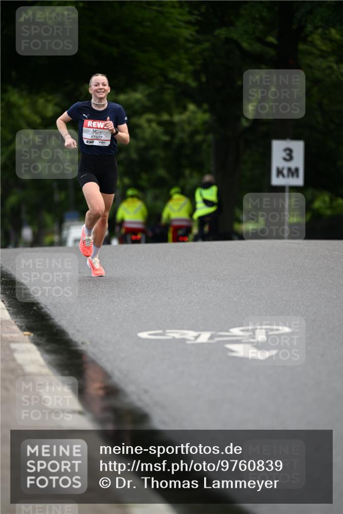 14.06.2026 - REWE Women's Run Dr. Thomas Lammeyer http://msf.ph/oto/9760839 14.06.2026 09:30:02 Laufen 11507, 3, 100 meine-sportfotos.de