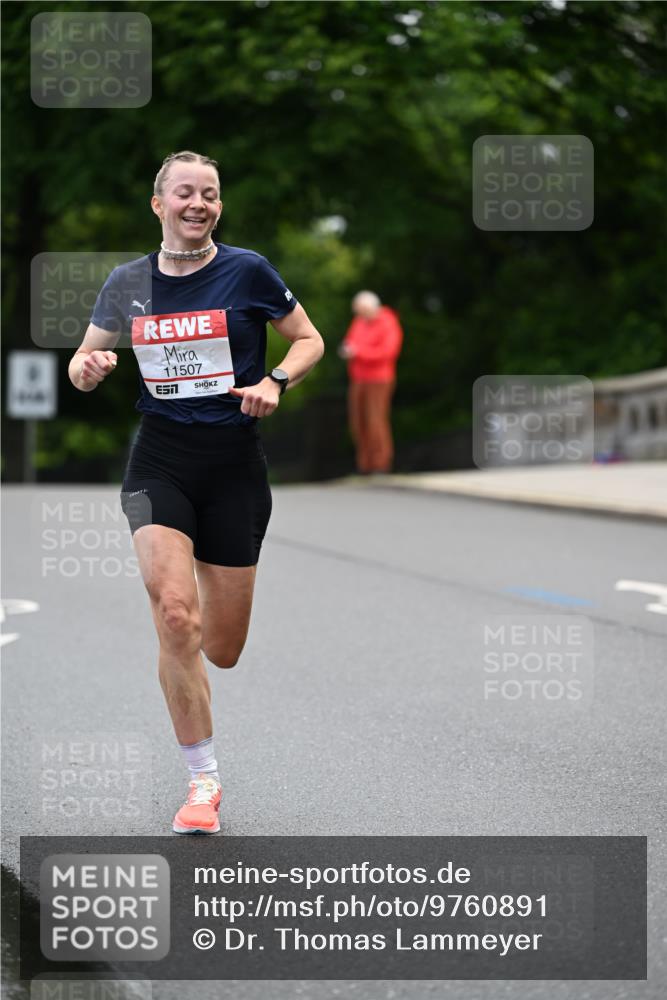 14.06.2026 - REWE Women's Run Dr. Thomas Lammeyer http://msf.ph/oto/9760891 14.06.2026 09:30:05 Laufen 1, 11507, 57 meine-sportfotos.de