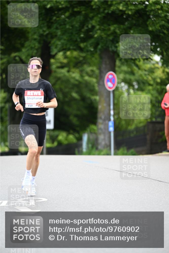 14.06.2026 - REWE Women's Run Dr. Thomas Lammeyer http://msf.ph/oto/9760902 14.06.2026 09:30:20 Laufen 1147, 57 meine-sportfotos.de
