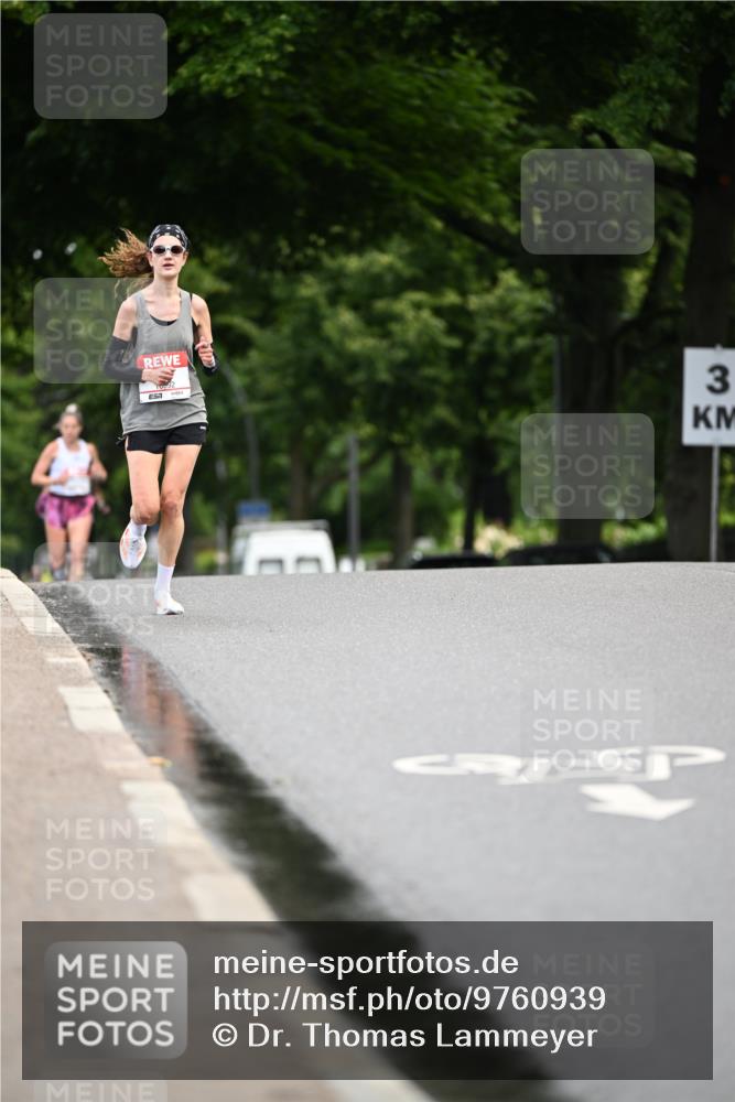14.06.2026 - REWE Women's Run Dr. Thomas Lammeyer http://msf.ph/oto/9760939 14.06.2026 09:31:16 Laufen 57, 3 meine-sportfotos.de