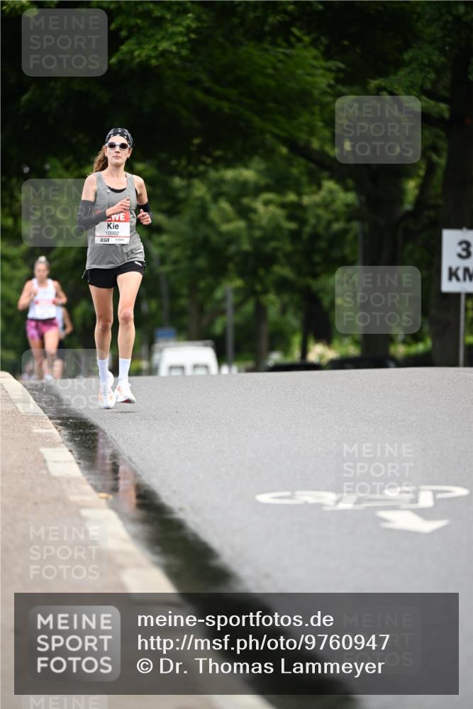 14.06.2026 - REWE Women's Run Dr. Thomas Lammeyer http://msf.ph/oto/9760947 14.06.2026 09:31:17 Laufen 10992, 57, 3 meine-sportfotos.de